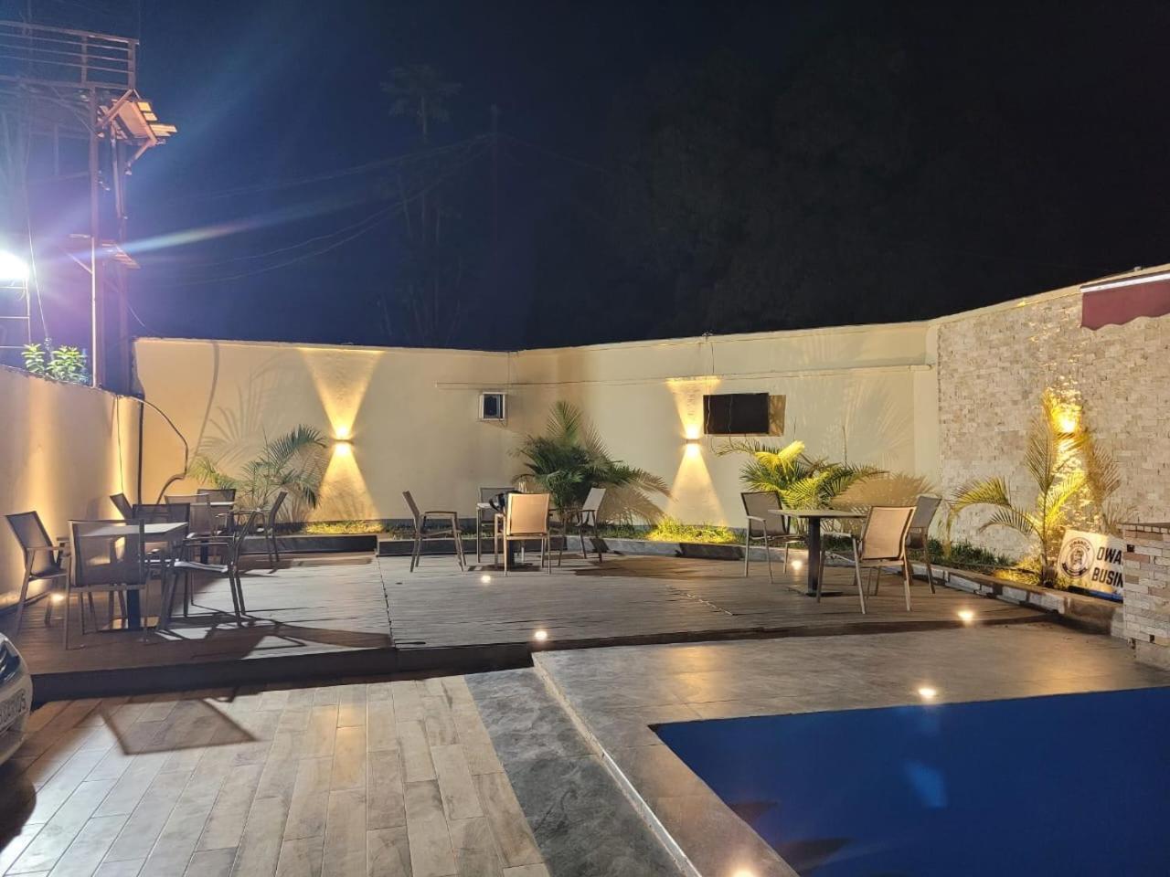 Owandja House Lubumbashi Hotel ภายนอก รูปภาพ